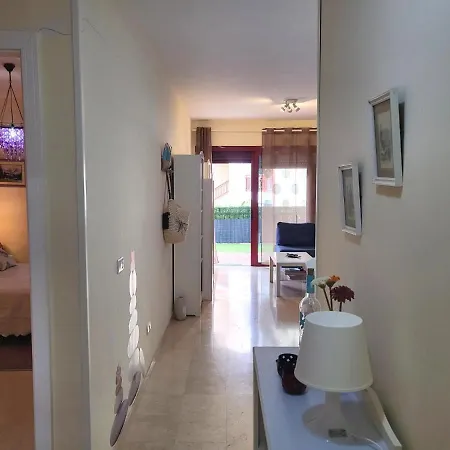 Oasis Mar By Helloapartments Apartment